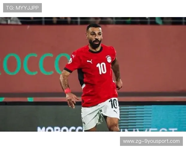 利物浦前场高压成功断球，萨拉赫冷静推射破网